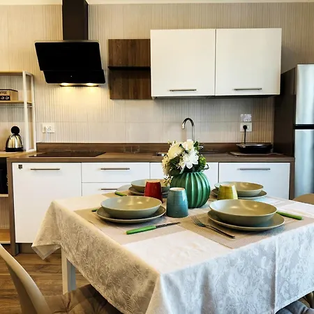 Vallonea Attico Terrazzato A 10 Min Dal Lungomare Appartement Bari