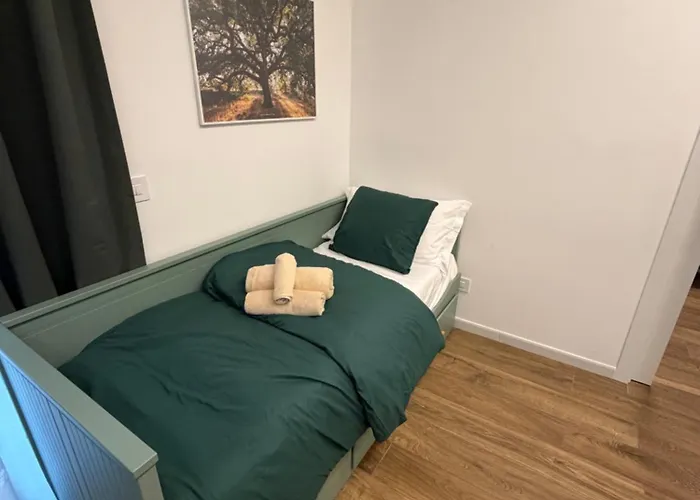 Vallonea Attico Terrazzato A 10 Min Dal Lungomare Appartement