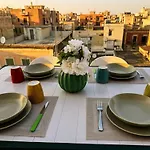 Vallonea Attico Terrazzato A 10 Min Dal Lungomare Apartment